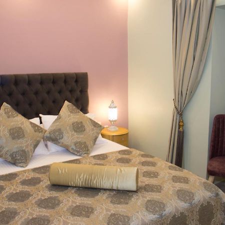 Itimat Otel Urla Esterno foto