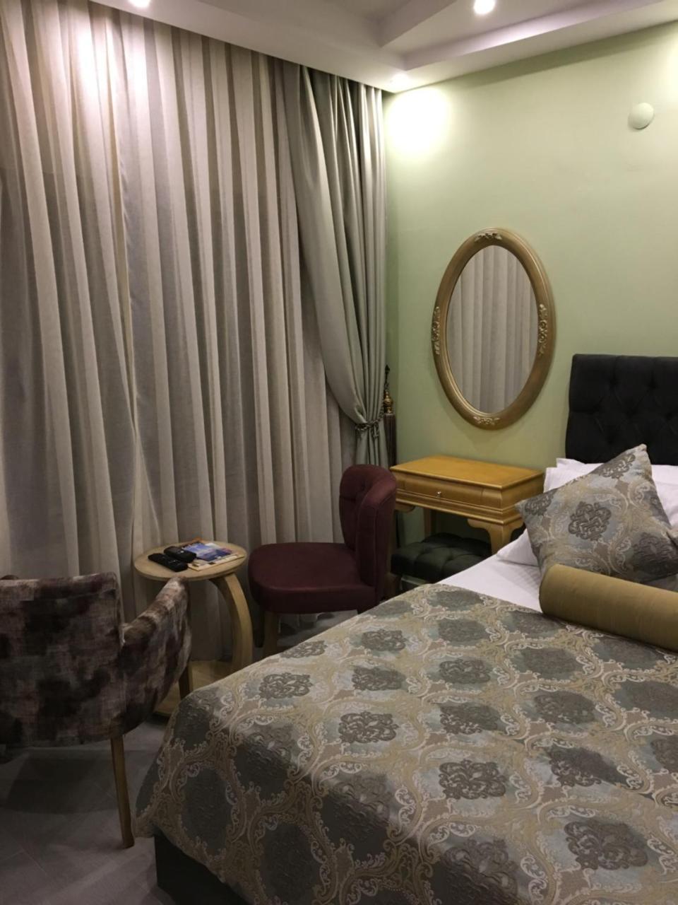 Itimat Otel Urla Esterno foto