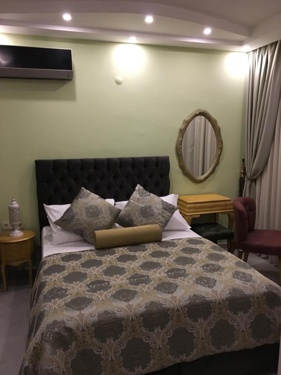 Itimat Otel Urla Esterno foto