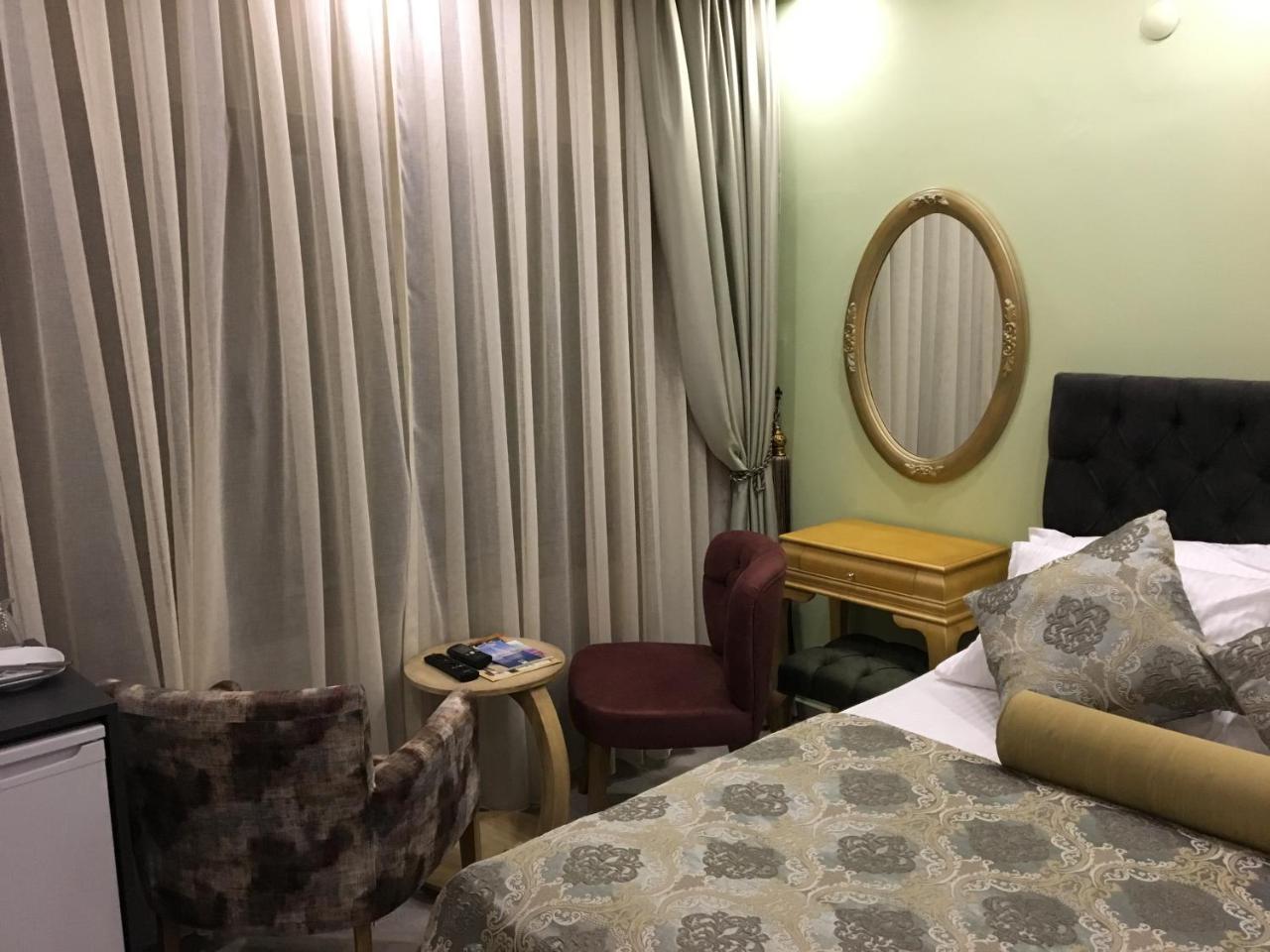 Itimat Otel Urla Esterno foto
