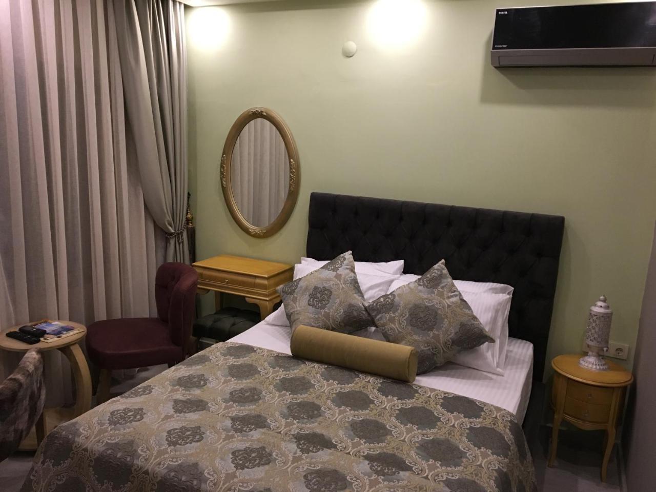 Itimat Otel Urla Esterno foto