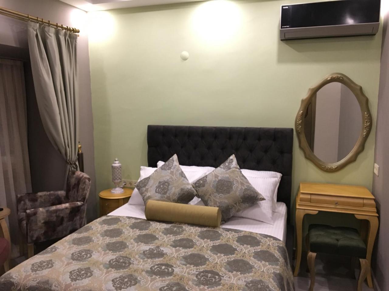 Itimat Otel Urla Esterno foto